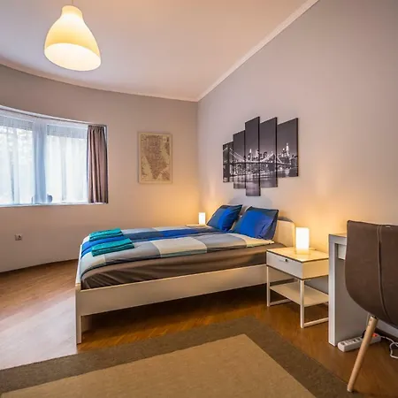 アパート 5th Avenue Two Bedroom, Two Bathroom, Positano Street By Flat Mаnager ソフィア